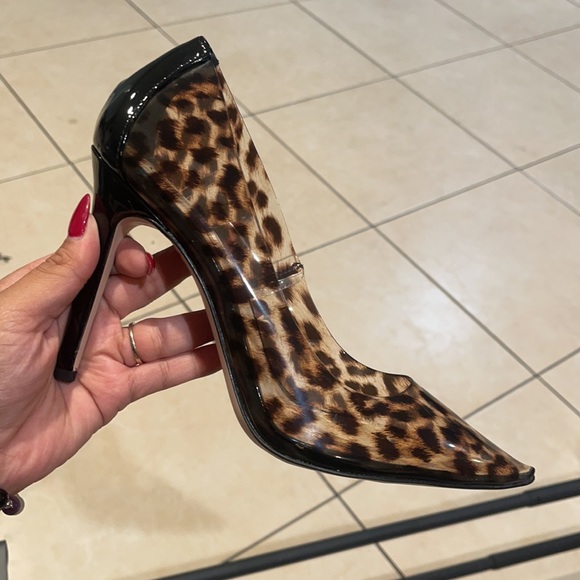 Leopard PVC Heel - Picture 2 of 3
